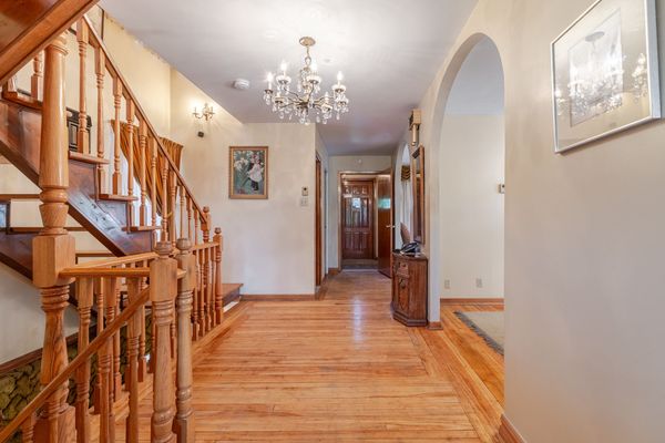 4620 Madison, photo 3